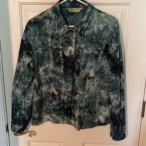 Blue tie-dye pattern jacket.